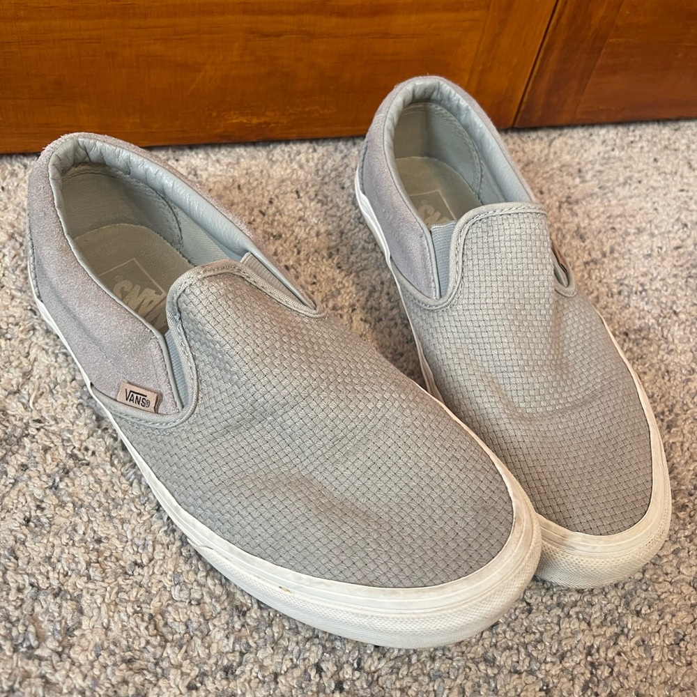 Women’s grey Vans